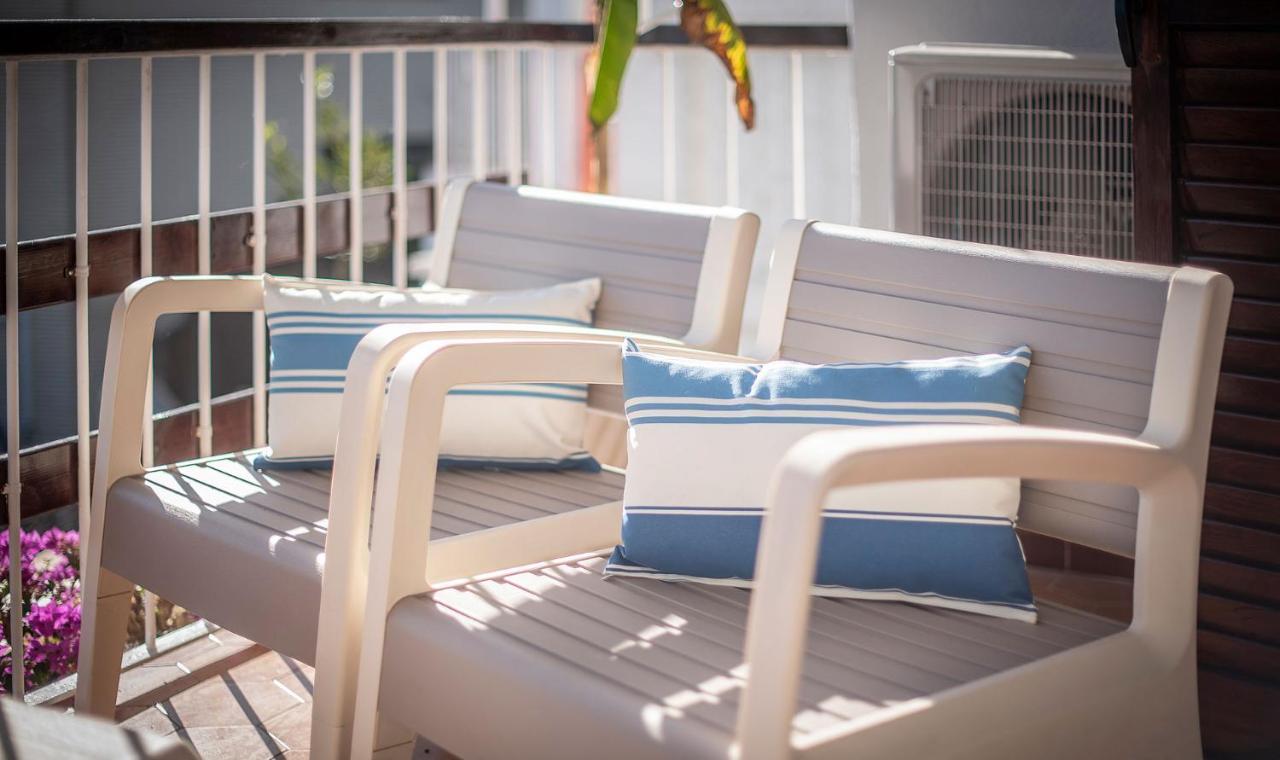 Tarracohomes-Th123 Apartment With Sea View Terrace In Cala Romana Tarragona Luaran gambar